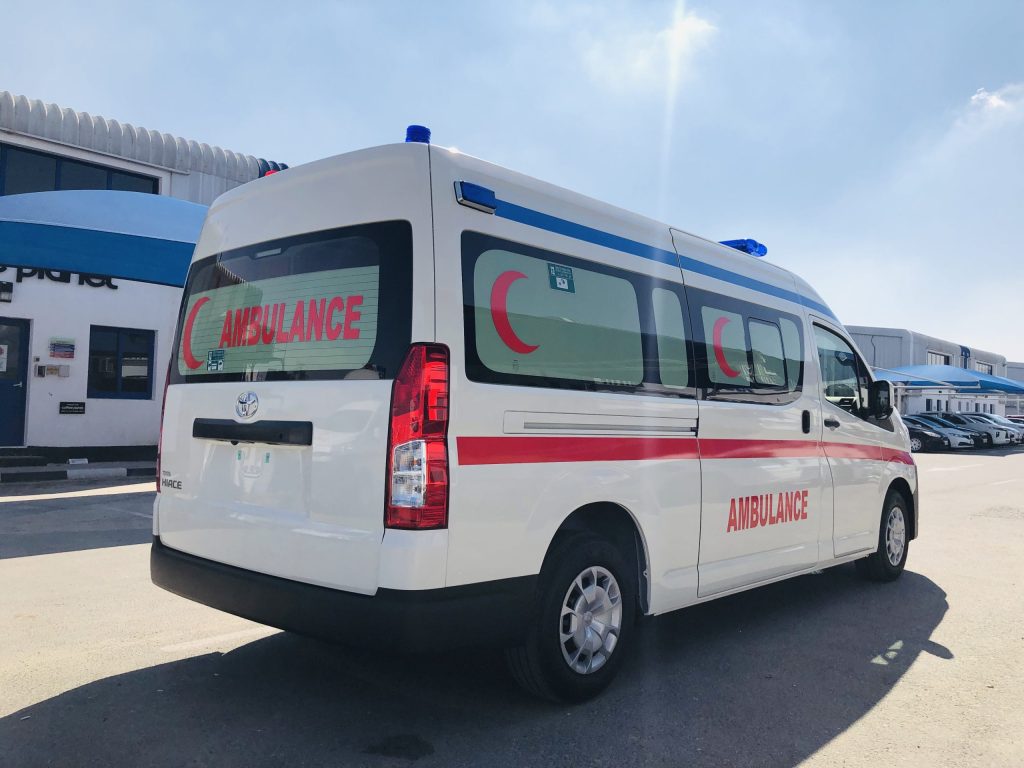 Toyota-Hiace-Standart-Roof-Ambulance6